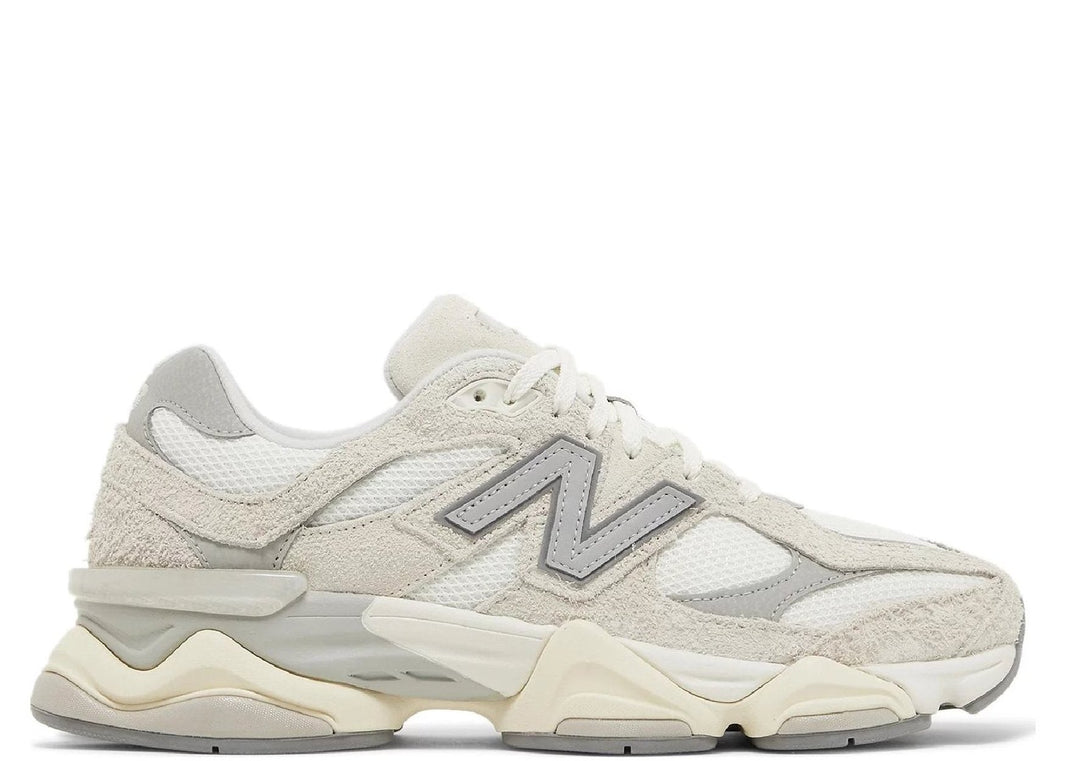 New Balance 9060 Moonbeam Sea Salt