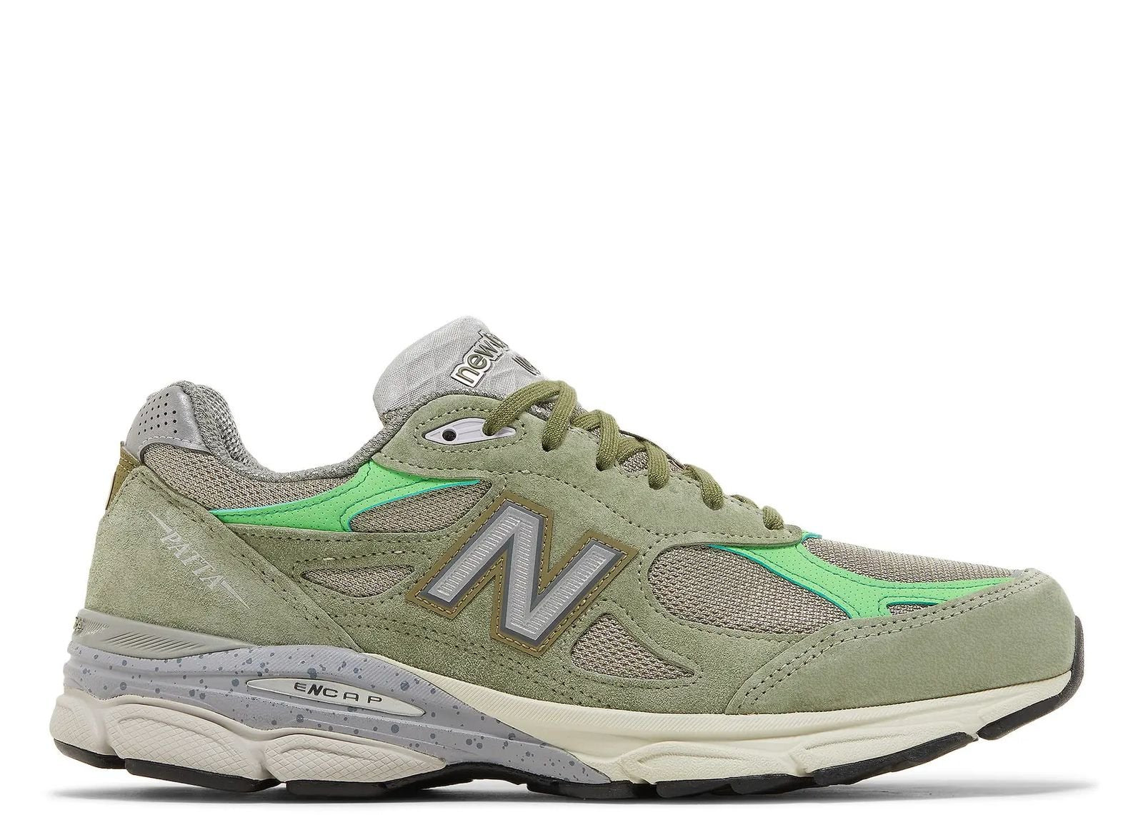 New Balance 990v3 MiUSA Patta Keep Your Family Close