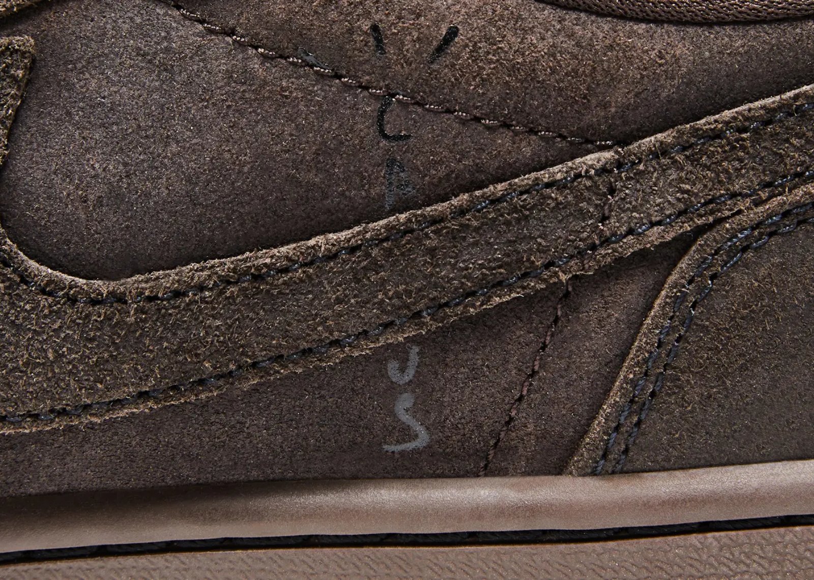 Nike Air Jordan 1 Retro Low OG SP Travis Scott Velvet Brown