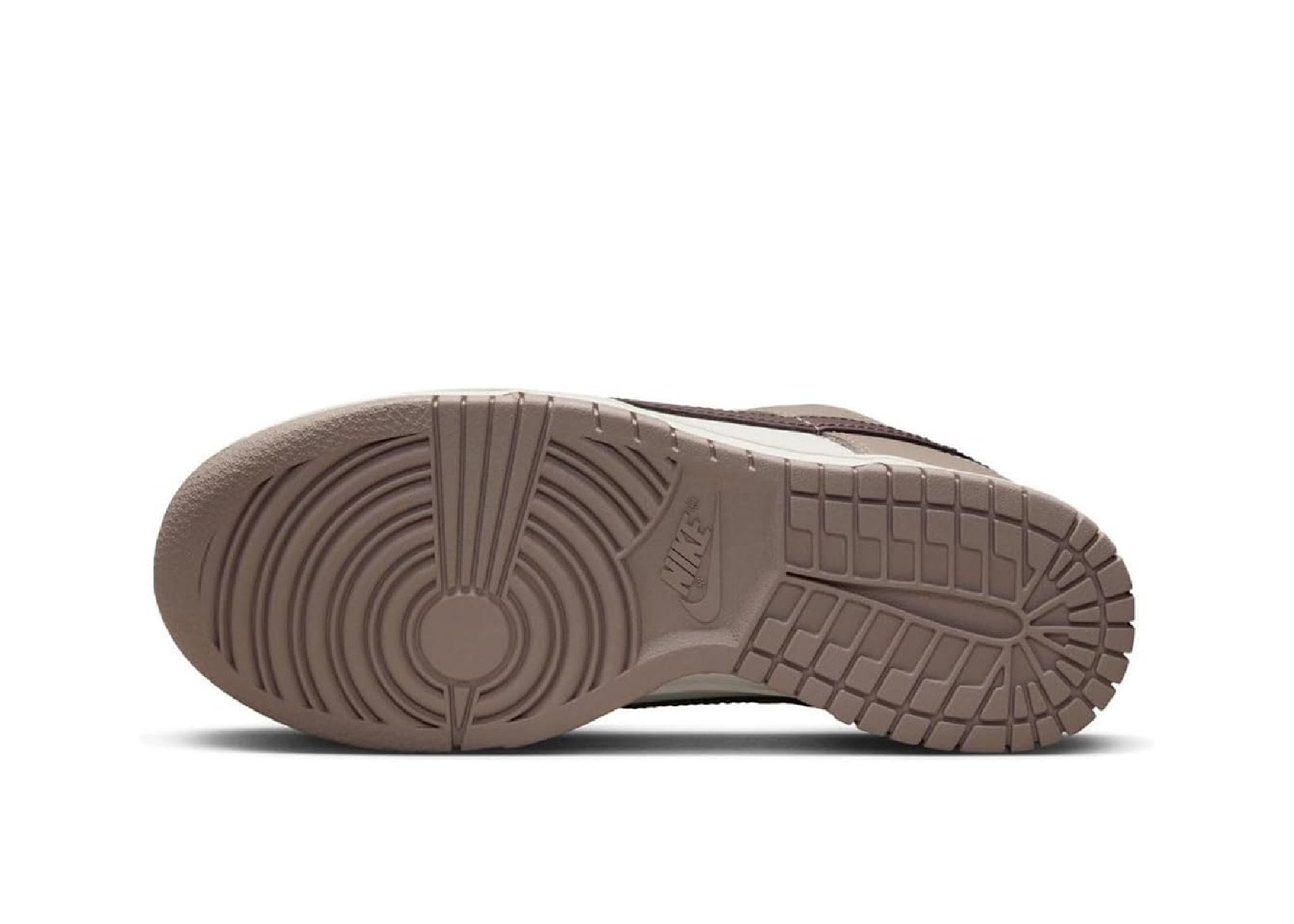 Nike Dunk Low Diffused Taupe (W)