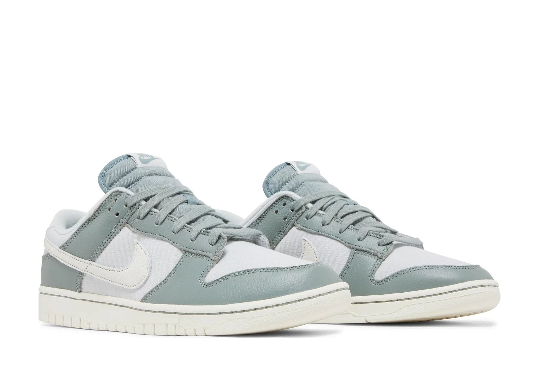 Nike Dunk Low Mica Green