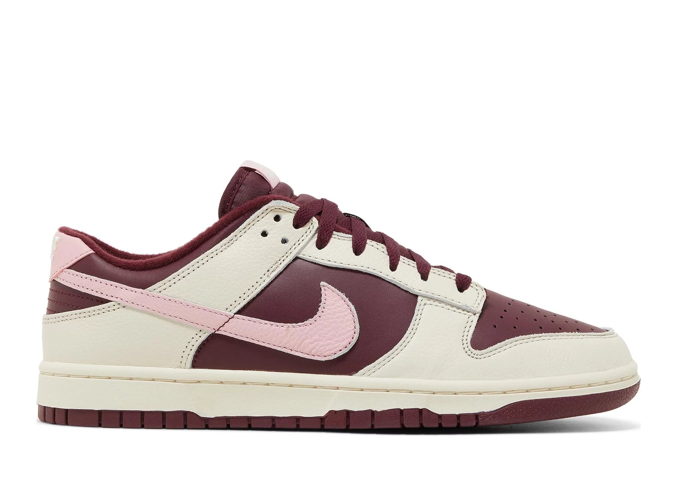 Nike Dunk Low Retro PRM Valentines Day (2023)
