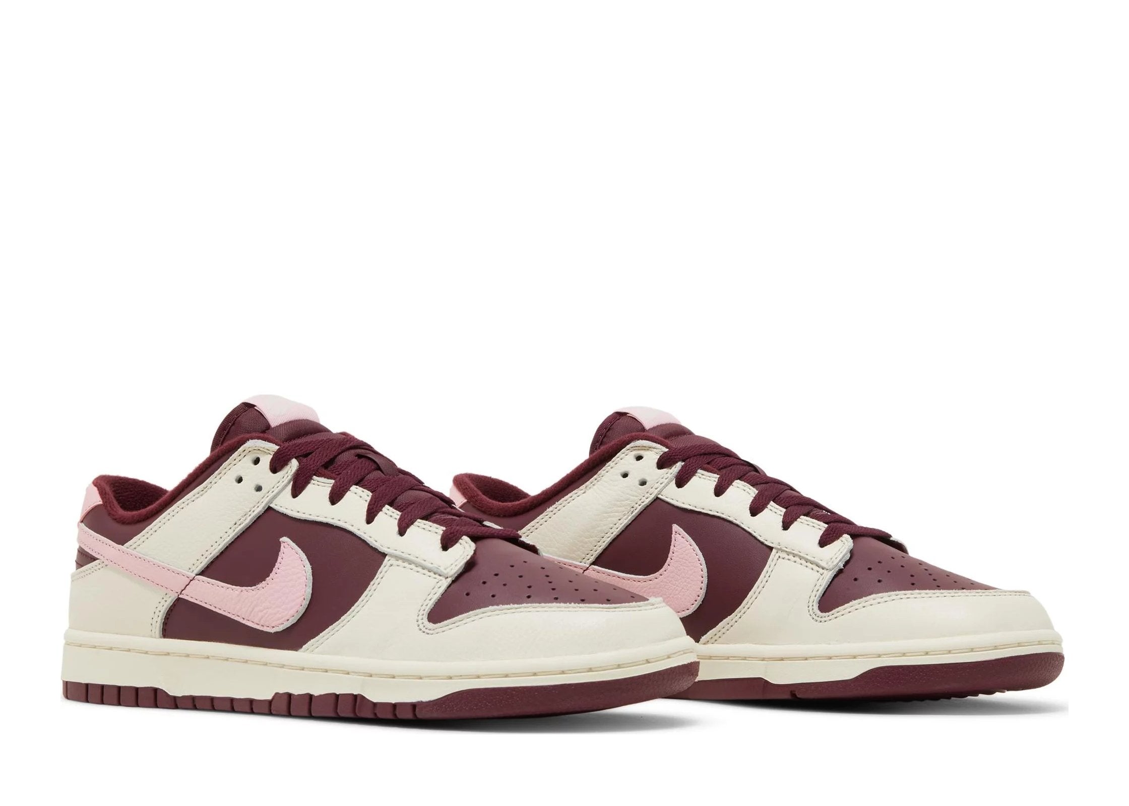 Nike Dunk Low Retro PRM Valentines Day (2023)