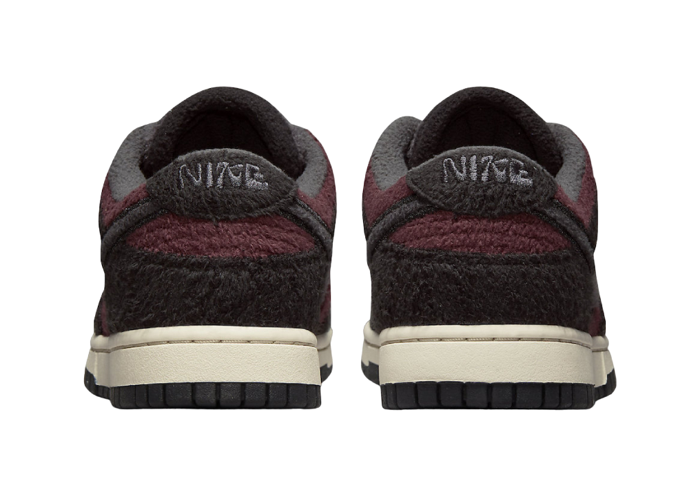 Nike Dunk Low SE Fleece Pack Burgundy Crush (W)