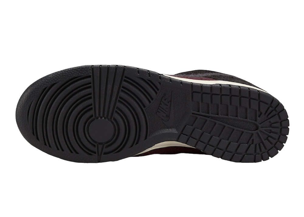 Nike Dunk Low SE Fleece Pack Burgundy Crush (W)