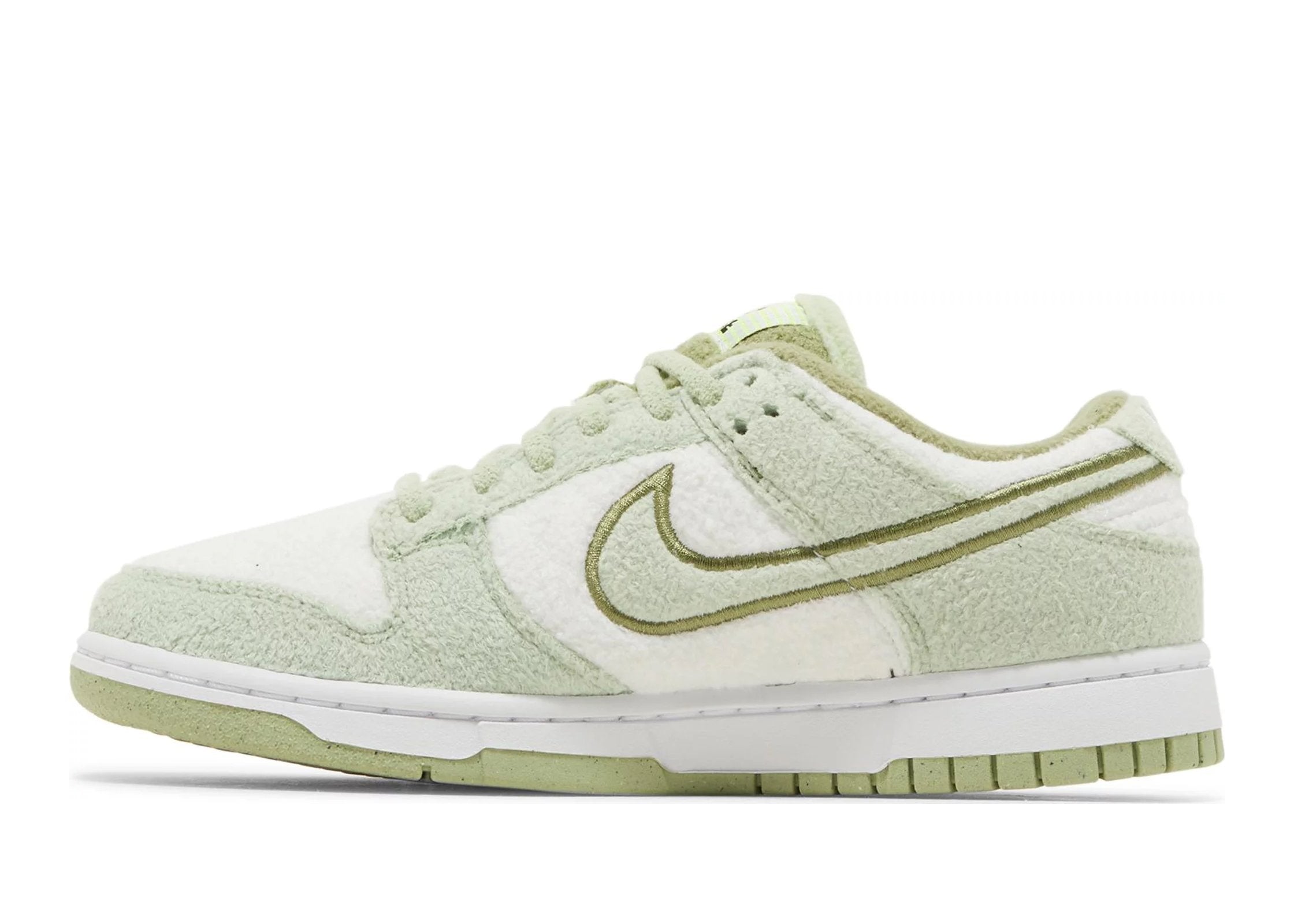 Nike Dunk Low SE Fleece Pack Honeydew (W)