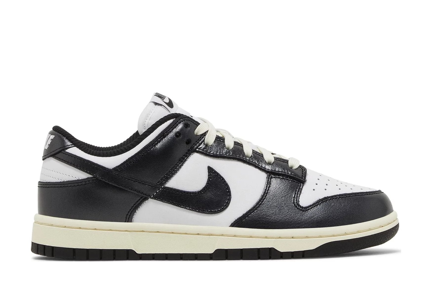 Nike Dunk Low Vintage Panda (W)