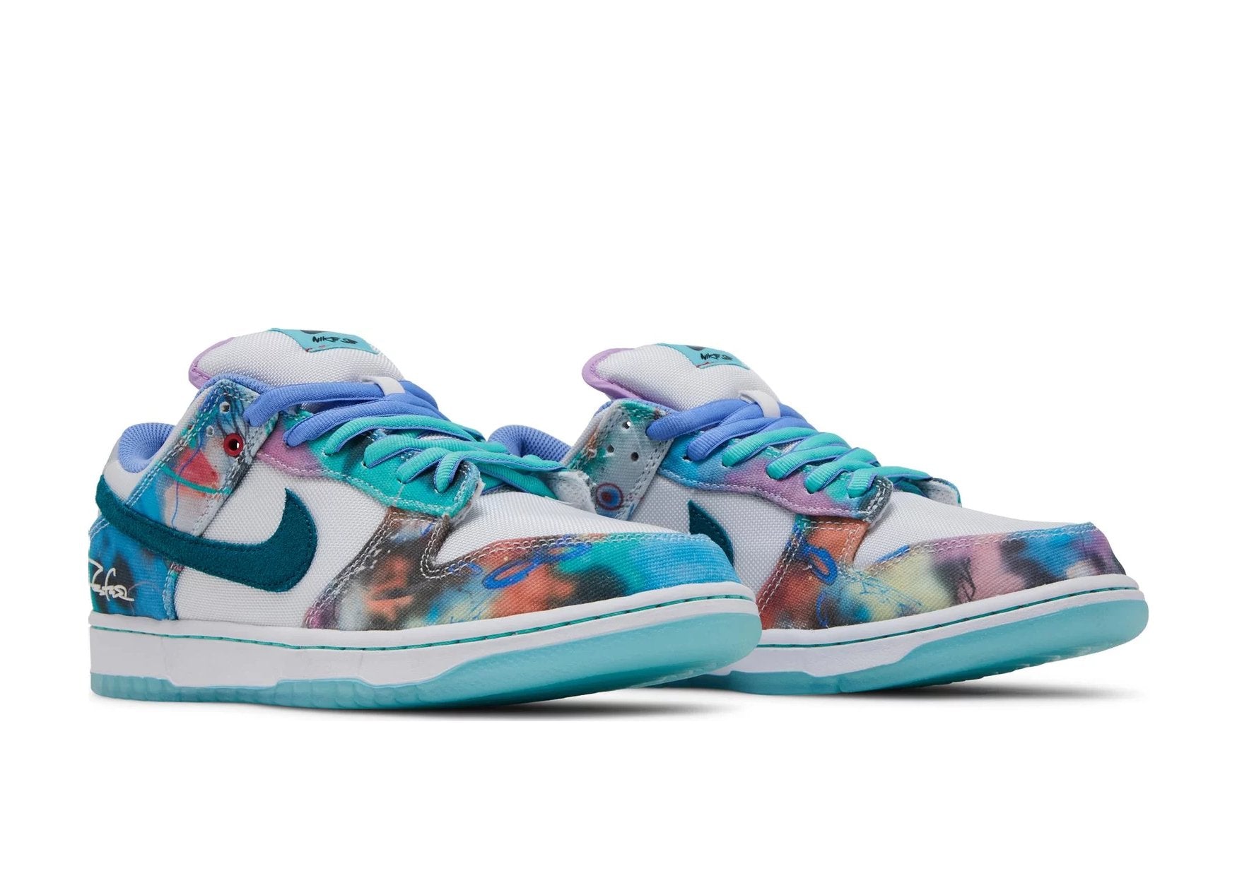 Nike SB Dunk Low Futura Laboratories Bleached Aqua