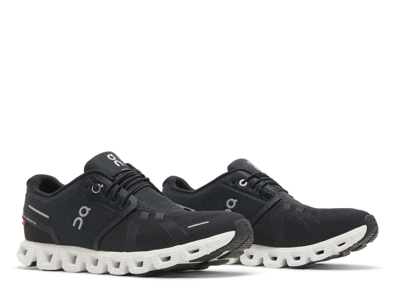 On Running Cloud 5 Black White (W)