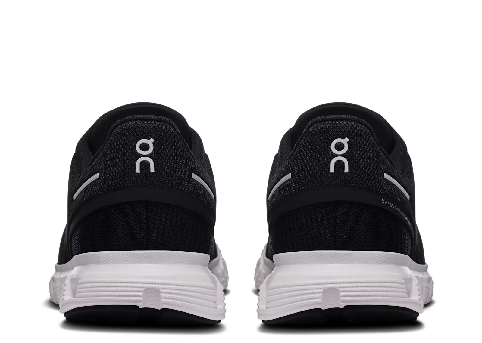 On Running Cloud 6 Black White (W)