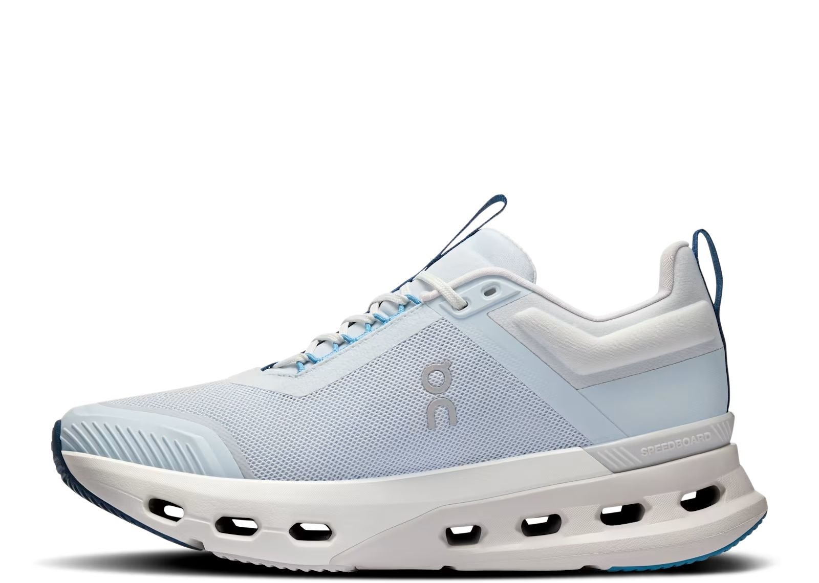 On Running Cloudnova X Arctic Niagara (W)