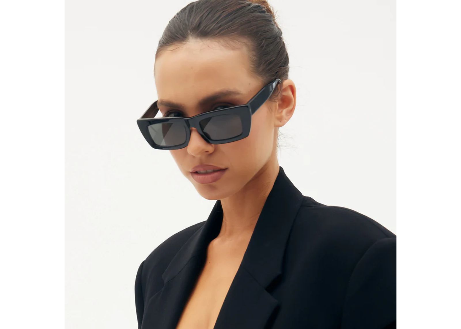 Vehla Florence – Black / Smoke